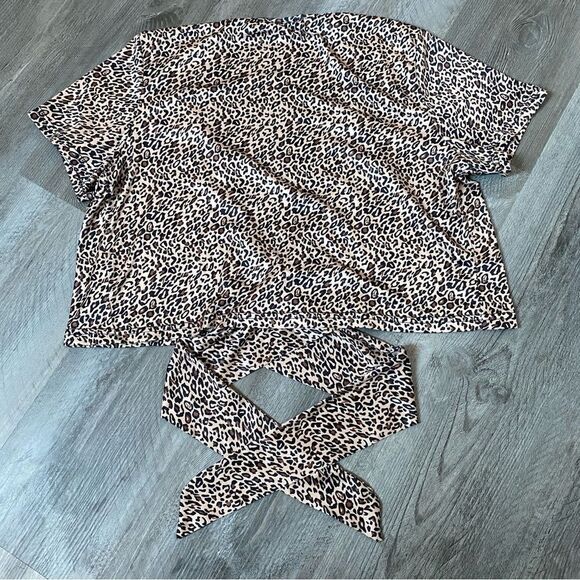 SHEIN Leopard Wrap Top Multi Way Crop Large Animal Print - Picture 4 of 9
